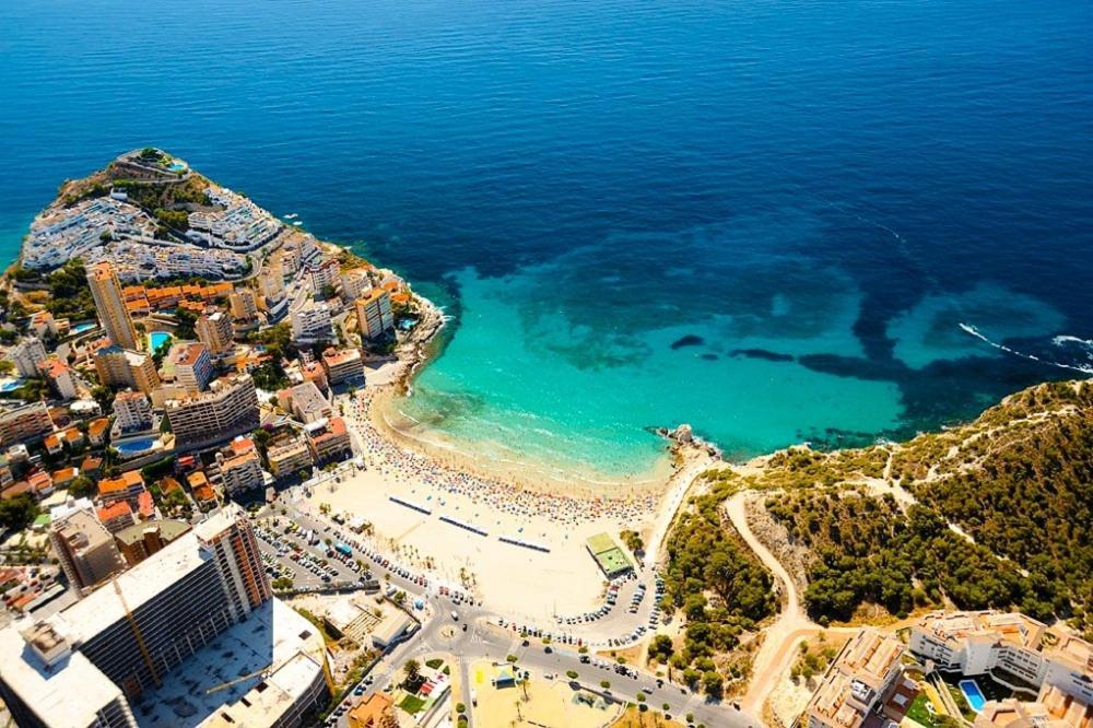 Charming Apartment In Alicante Near The Sea & City Center Buitenkant foto