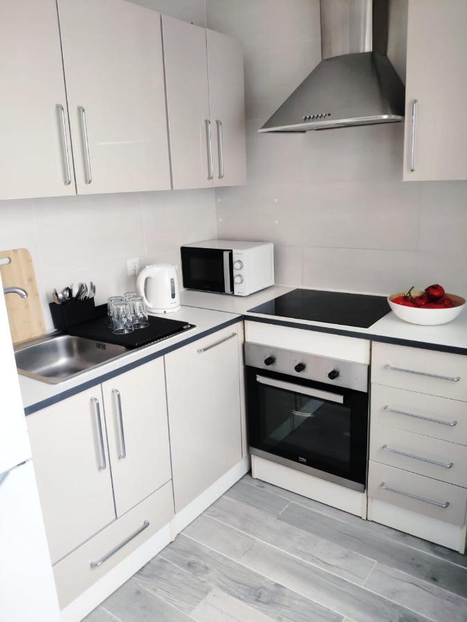 Charming Apartment In Alicante Near The Sea & City Center Buitenkant foto